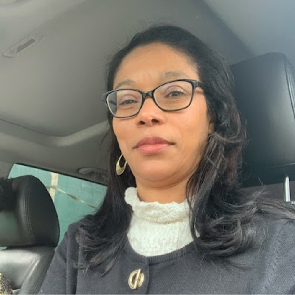 Meet your Posher, Lissette